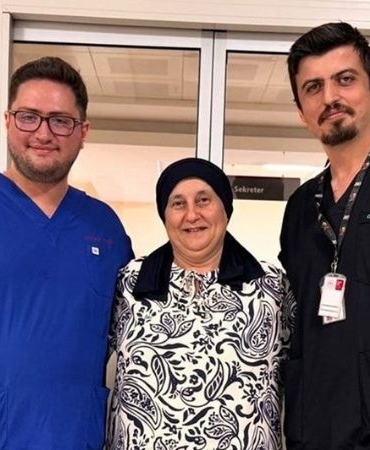 10 Yıllık İdrar Kaçırma Sorununa Gölcük’te Çözüm Türkiye’de Nadir Uygulanan Ameliyat Başarıyla Yapıldı!