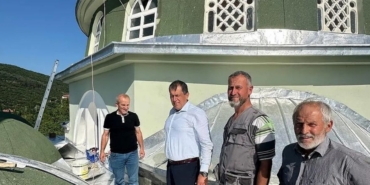 Cami Baştan Aşağı Yenilendi