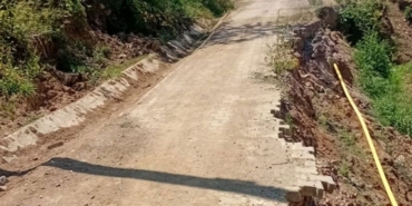 Gölcük Mamuriye Köyü’nde Çöken Yol Bir Yıldır Onarılmadı!
