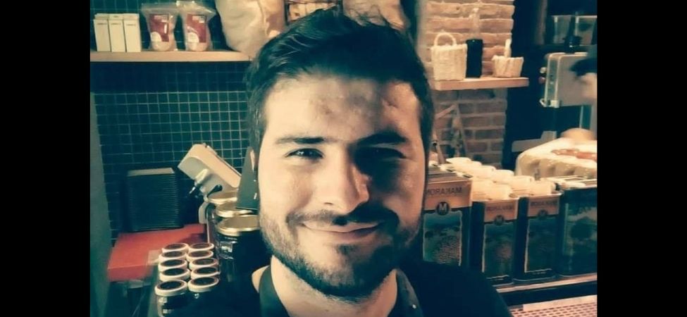 Karamursel Yasta Ugur Deniz Cocuklarinin Yaninda Canice Olduruldu Karamürsel Yasta Uğur Deniz Çocuklarının Yanında Canice Öldürüldü!