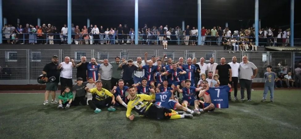 Mesruriye Hamidiyeyi Mamuriye ise Sevketiyeyi maglup ederek finale yukseldi Mesruriye Hamidiye’yi, Mamuriye ise Şevketiye’yi mağlup ederek finale yükseldi