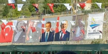 Karamürsel Belediyesi’nin Güreş Etkinliğinde Erdoğan’ın Fotoğrafı Yer Almadı