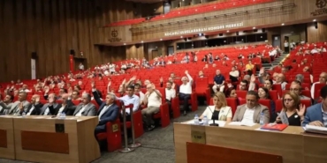 Kocaeli Büyükşehir Meclisi Toplanıyor 74 Milyonluk Devir, 583 Araç Kiralaması ve Körfezray Güzergahı Masada