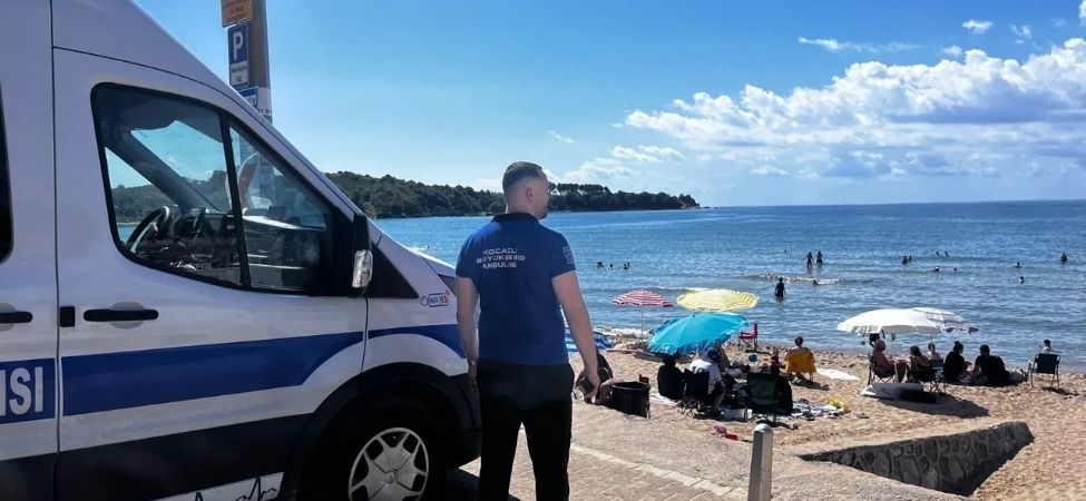 Nakil Ambulansları Yaz Boyunca Kocaeli Sahillerinde Nöbetteydi