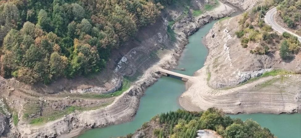 Baskan Buyukakindan Korkutan Uyari Kocaelinin Sadece 1 Aylik Suyu Kaldi 1 Başkan Büyükakın'dan Korkutan Uyarı Kocaeli'nin Sadece 1 Aylık Suyu Kaldı (1)