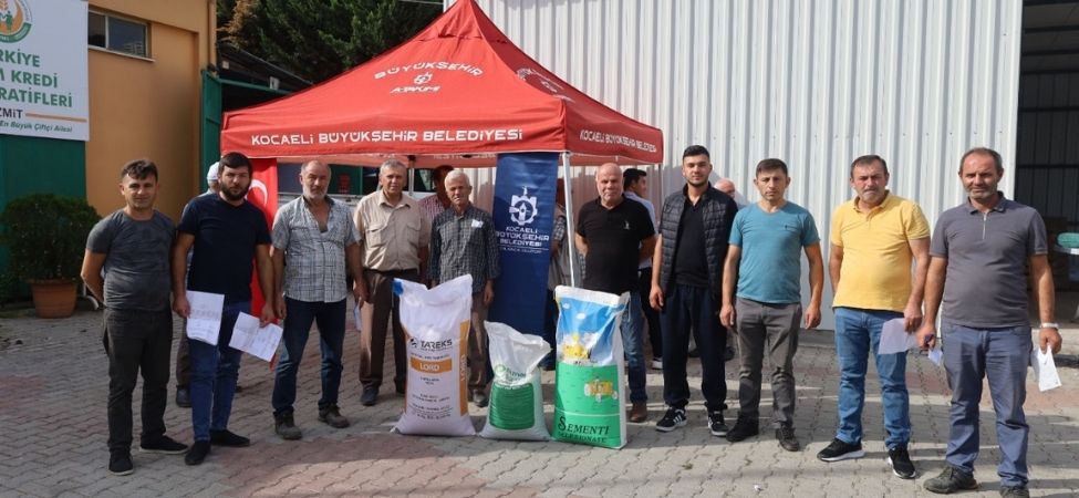 Büyükşehir’den 3 Bin Çiftçiye Yüzde 75 Hibeli Tohum Desteği Başladı