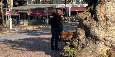 Değirmendere’de Bıçaklı Saldırı Girişimi Polis Uyarıları Dinlemeyen Şahsı Ayağından Vurarak Etkisiz Hale Getirdi
