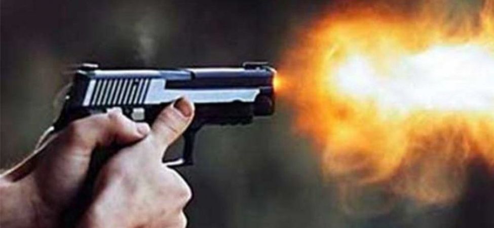 Golcukte Abi Kardes Kavgasi Silahli Saldiriya Donustu Sokak Ortasinda Kursun Yagdirdi Gölcük'te Abi Kardeş Kavgası Silahlı Saldırıya Dönüştü Sokak Ortasında Kurşun Yağdırdı