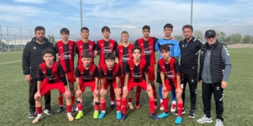 U14 ve U15 Gelişim Ligi’nde Nefesler Tutuldu Derince Birlik ve Karamürsel İY Karşı Karşıya