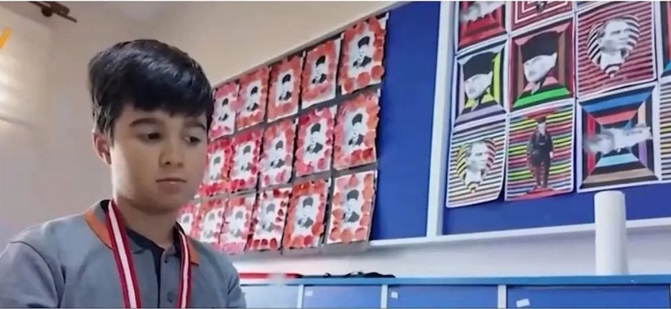 Halıdere İlkokulu Öğrencisi Sarp Arel Güvenç Matematik Olimpiyatlarında 3 Altın Kazandı