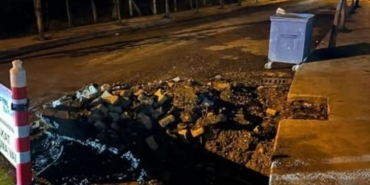 Karamürsel Okul Yolunda İSU Skandalı 5 Gündür Kapanmayan Çukur Velileri İsyan Ettirdi