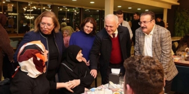 Karamürsel Protokolü Şehit Aileleri ve Gazilerimizle İftar Sofrasında Bir Araya Geldi