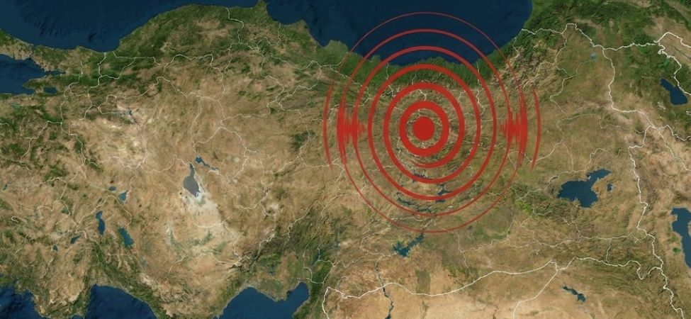 SON DAKIKA Erzincanda Pes Pese Siddetli Depremler 1 SON DAKİKA Erzincan’da Peş Peşe Şiddetli Depremler! (1)