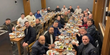 Karamürsel İdman Yurdu’nda Anlamlı İftar Geçmiş ve Gelecek Bir Araya Geldi