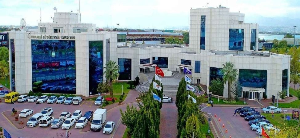 147 Maddenin Görüşüleceği Büyükşehir Meclisi'nde Ulaşım Zammı ve Karamürsel'de Kat Artışı Karara Bağlanacak