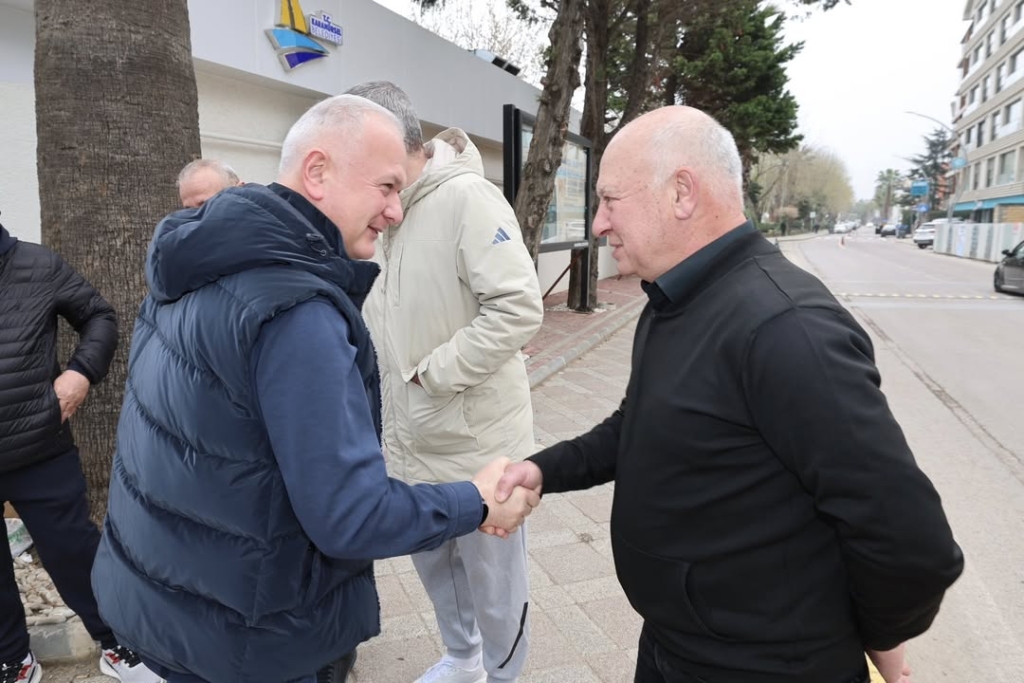 Bu sabah gune Karamurselsporumuz ile kahvaltida bir araya gelerek basladik.Pamukova maci onces 12 Bu sabah gune Karamurselsporumuz ile kahvaltida bir araya gelerek basladik.Pamukova maci onces 12