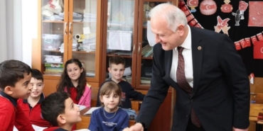 Karamürsel Belediye Başkanı Ahmet Çalık Öğrencilerle Yerel Yönetimleri Konuştu Her Zaman Yanınızdayız!