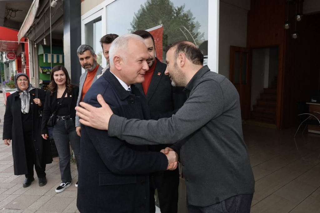 Karamursel Esnaf ve Sanatkarlar Odasi Baskanimiz Abdullah Alpsan ve yonetimine Ilce Baskanimiz 3