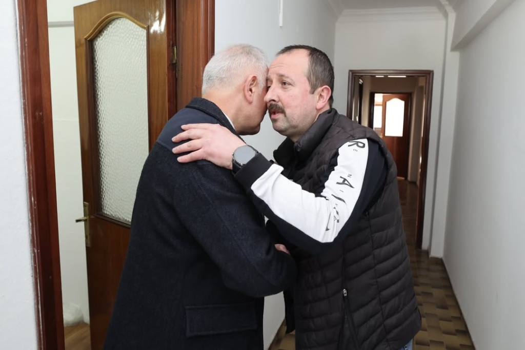 Karamursel Esnaf ve Sanatkarlar Odasi Baskanimiz Abdullah Alpsan ve yonetimine Ilce Baskanimiz 4