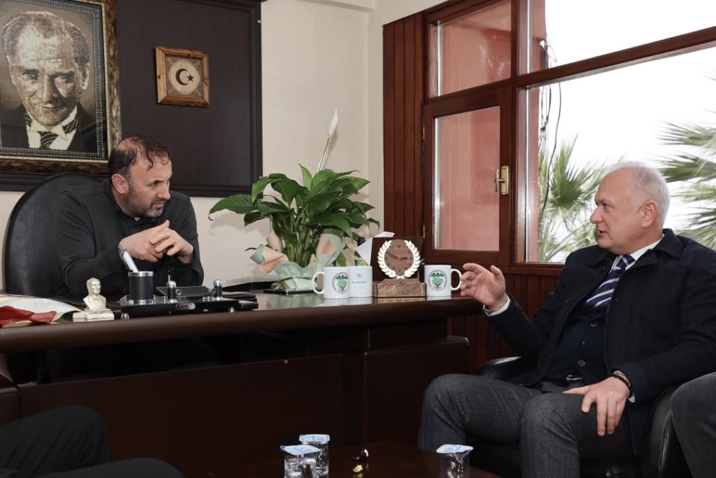 Karamursel Esnaf ve Sanatkarlar Odasi Baskanimiz Abdullah Alpsan ve yonetimine Ilce Baskanimiz 7