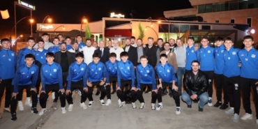 Karamürsel İdman Yurdu U17 Takımını Kritik Maç Öncesi Ahmet Çalık Yalnız Bırakmadı