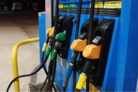 Karamürsel'de Akaryakıt Tabelaları Yeniden Değişiyor Motorine Gece Yarısı Zammı Yolda