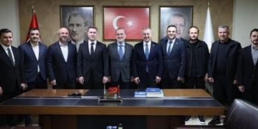 Kocaeli Ve Karamürsel Siyasetinde Başarının Sırrı Şahin Talus İle Vefa Ve Birlik Dönemi