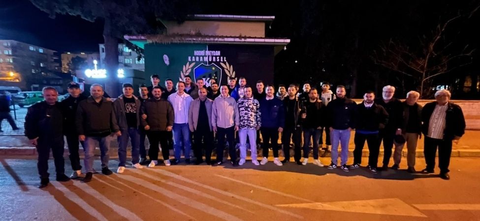 Kocaelispor Başkanı Durul ve Yönetimi, Hodri Meydan Karamürsel Derneği'ni Ziyaret Etti
