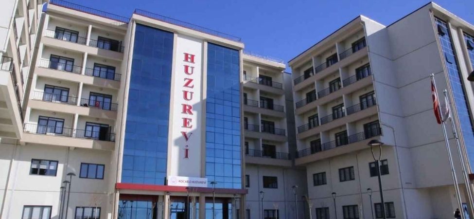 Karamürsel'i de Yakından İlgilendiren Kocaeli Huzurevi Kapasitesi Yeni Projelerle İki Katına Çıkıyor