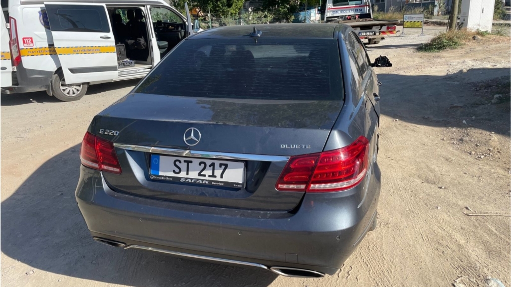 Golcukte Genc Motosikletlinin Hayatini Kaybettigi Kazada Yeni Detaylar Sirra Kadem Basan Arac Karamursel Ereglide Bulundu 2 Golcukte Genc Motosikletlinin Hayatini Kaybettigi Kazada Yeni Detaylar Sirra Kadem Basan Arac Karamursel Ereglide Bulundu 2