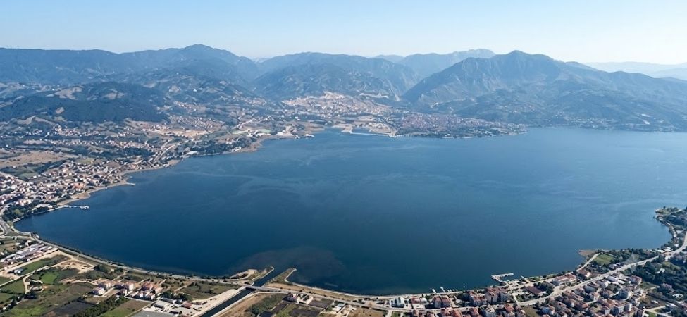 Karamürsel-Gölcük Hattındaki Trafik Çilesini Bitirecek Bilimsel Çözüm Yüzer Köprü Projesi