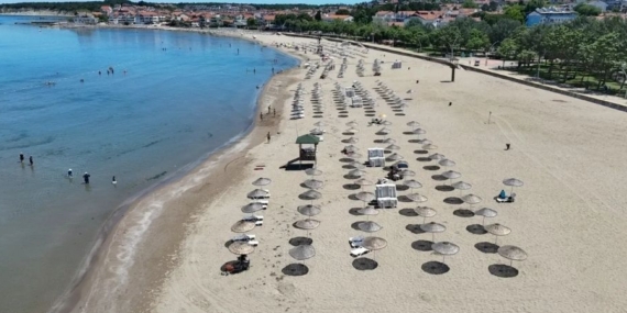 Karamürsel'in Gözdesi Altınkemer Ve Ereğli Kumyalı Başta Olmak Üzere Kocaeli'nin 9 Mavi Bayraklı Plajı Tatilcileri Bekliyor