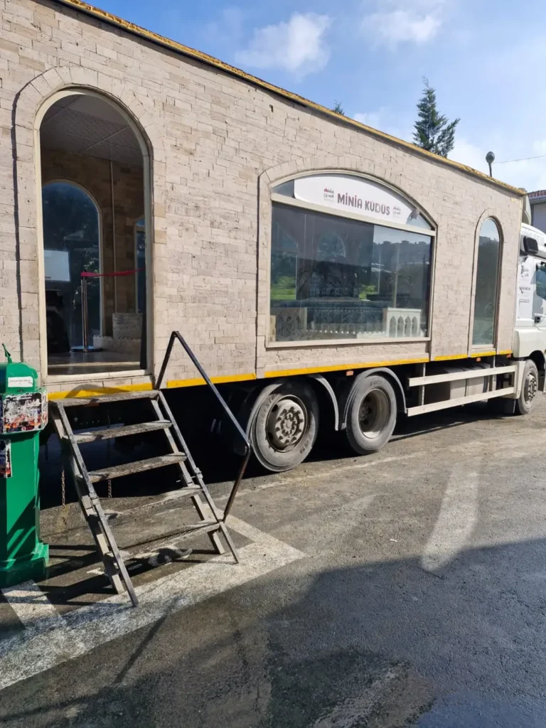 Kudus Mescidi Aksa Tiri Karamursele geliyor. 26.06. 2026 cuma gunu saat 09 00 14 00 aras 5 Kudus Mescidi Aksa Tiri Karamursele geliyor. 26.06. 2026 cuma gunu saat 09 00 14 00 aras 5