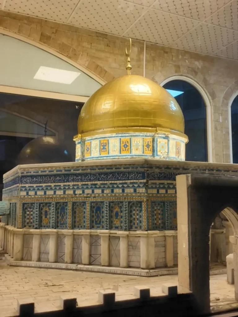 Kudus Mescidi Aksa Tiri Karamursele geliyor. 26.06. 2026 cuma gunu saat 09 00 14 00 aras Kudus Mescidi Aksa Tiri Karamursele geliyor. 26.06. 2026 cuma gunu saat 09 00 14 00 aras