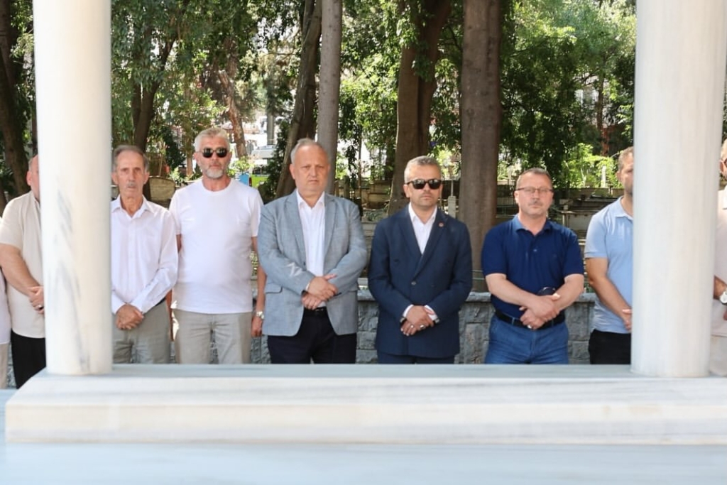 1 Temmuz Denizcilik ve Kabotaj Bayramini duzenlenen torenle andik.Turk denizciliginin oncusu Ka 1 1 Temmuz Denizcilik ve Kabotaj Bayramini duzenlenen torenle andik.Turk denizciliginin oncusu Ka 1