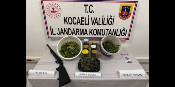 Karamürsel'de Jandarmadan Başarılı Uyuşturucu Baskını_ Kilolarca Esrar Ve Silah Ele Geçirildi (1)