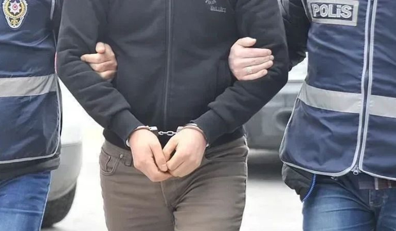 Kocaeli Ve Karamürsel Genelinde Suça Geçit Yok_ 5 Suç Örgütü Çökertildi, Yüzlerce Aranan Şahıs Yakalandı (1)